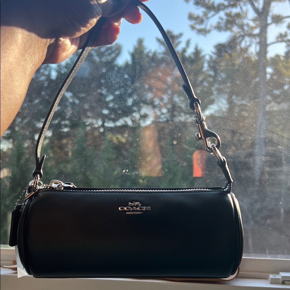 Coach Black Leather Shoulder Bag
